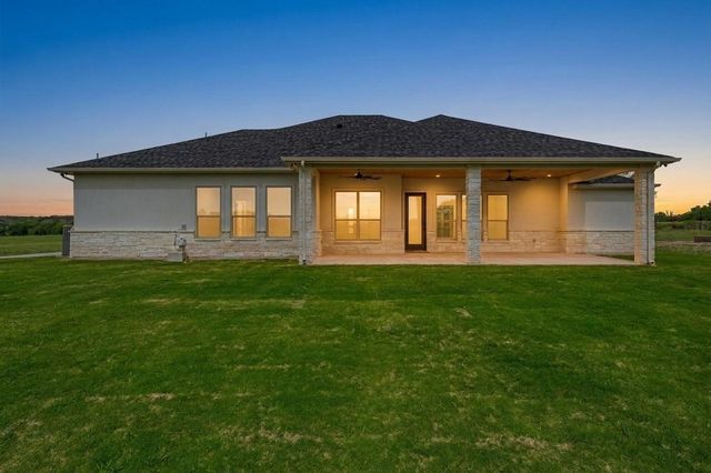 103 Eagle Court, Glen Rose, TX 76077