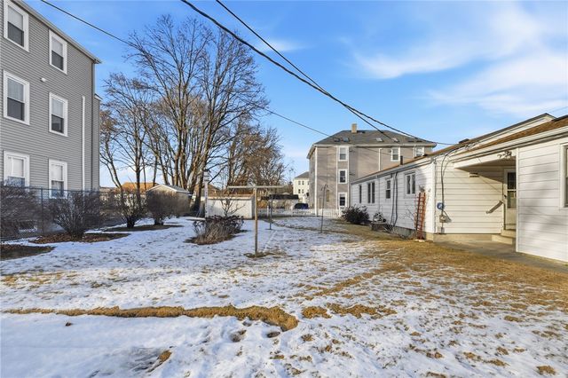 60 Stedman Avenue, Pawtucket, RI 02860