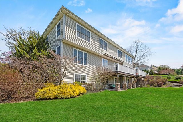 111 Mansion Ridge Boulevard, Monroe, NY 10950