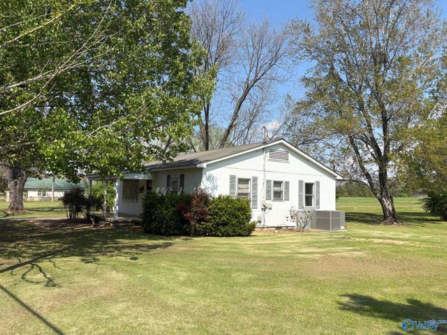 619 Clemons Road, Scottsboro, AL 35769