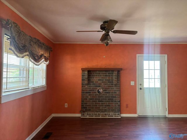 619 Clemons Road, Scottsboro, AL 35769