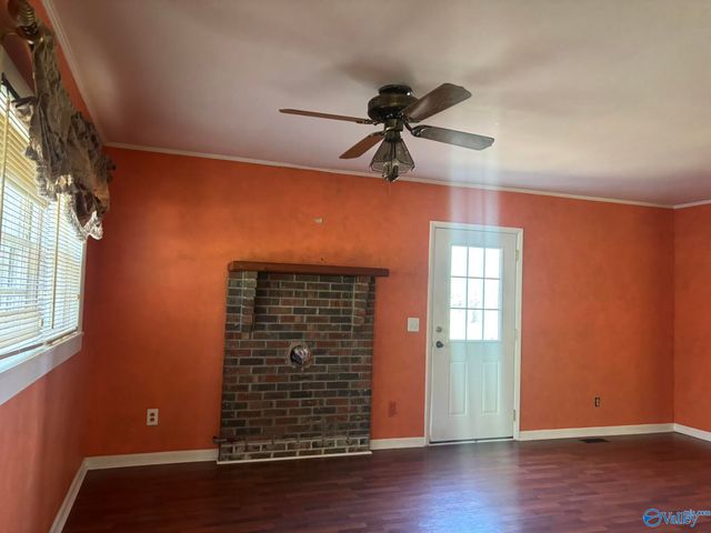 619 Clemons Road, Scottsboro, AL 35769