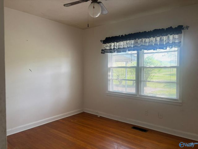 619 Clemons Road, Scottsboro, AL 35769