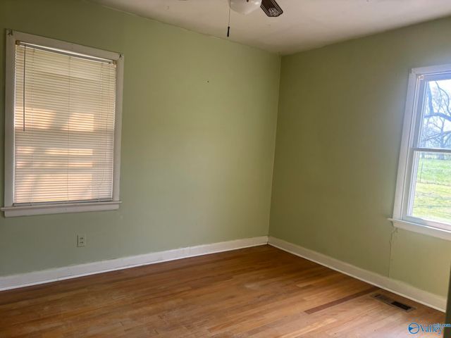 619 Clemons Road, Scottsboro, AL 35769