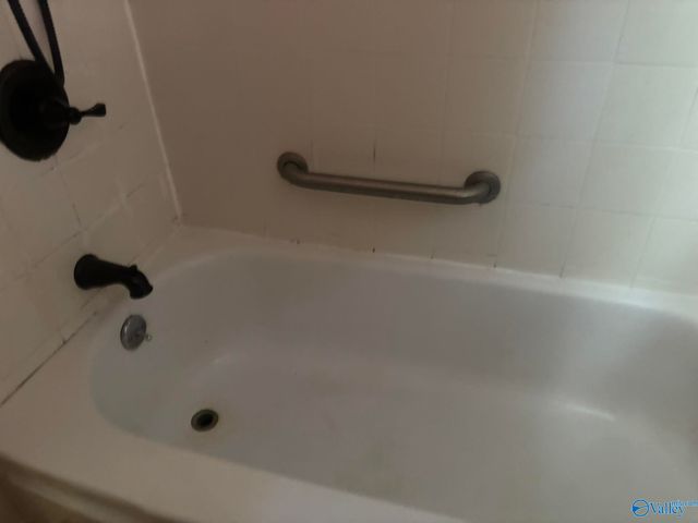 619 Clemons Road, Scottsboro, AL 35769