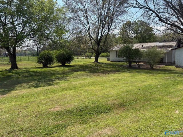 619 Clemons Road, Scottsboro, AL 35769