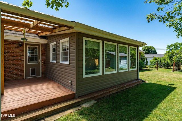 156 Furnace Street, Mountain City, TN 37683