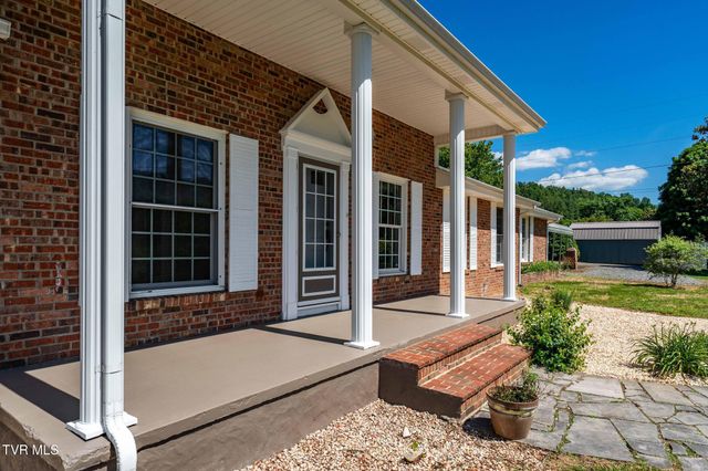 156 Furnace Street, Mountain City, TN 37683