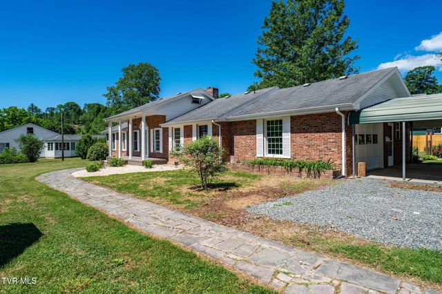 156 Furnace Street, Mountain City, TN 37683