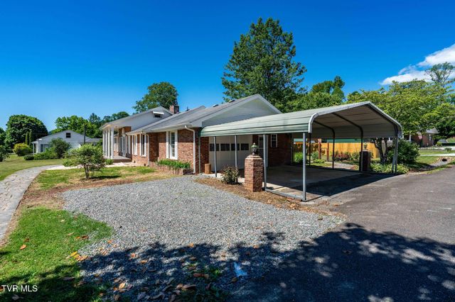 156 Furnace Street, Mountain City, TN 37683