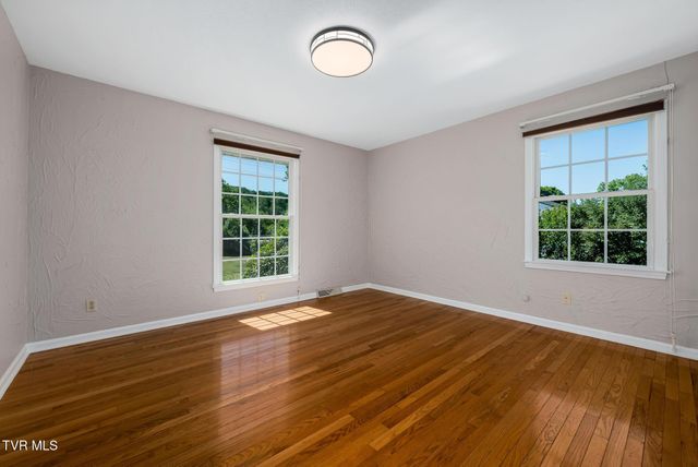 156 Furnace Street, Mountain City, TN 37683