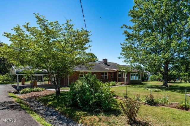 156 Furnace Street, Mountain City, TN 37683