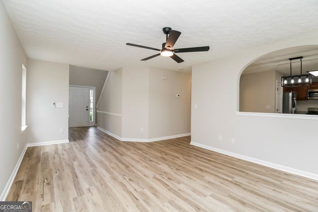 2527 Plymouth Way SE, Conyers, GA 30013