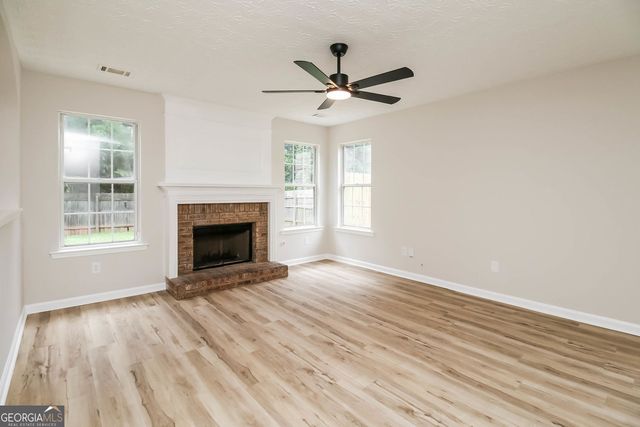 2527 Plymouth Way SE, Conyers, GA 30013