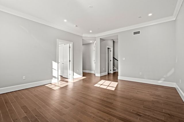 20 Mechanic Square 2, Marblehead, MA 01945