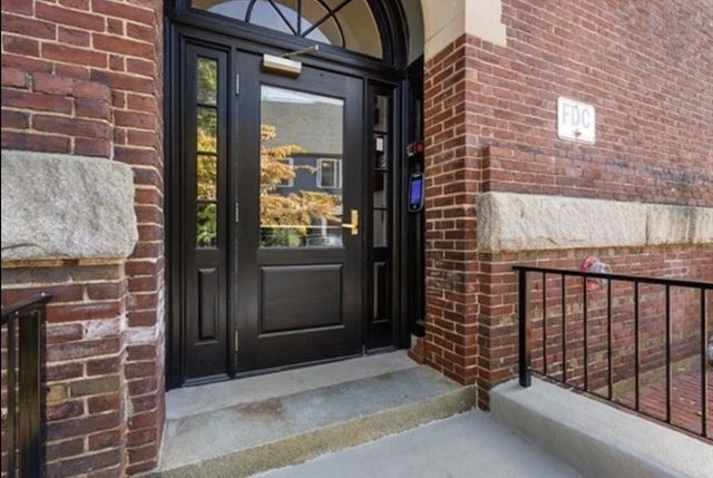20 Mechanic Square 2, Marblehead, MA 01945
