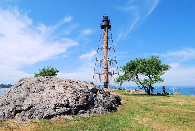 20 Mechanic Square 2, Marblehead, MA 01945