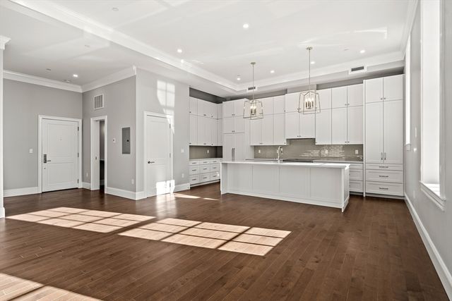 20 Mechanic Square 2, Marblehead, MA 01945