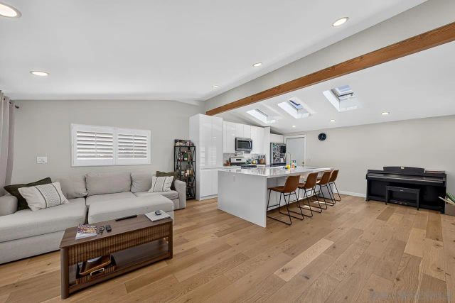 2634 Marathon Dr., San Diego, CA 92123