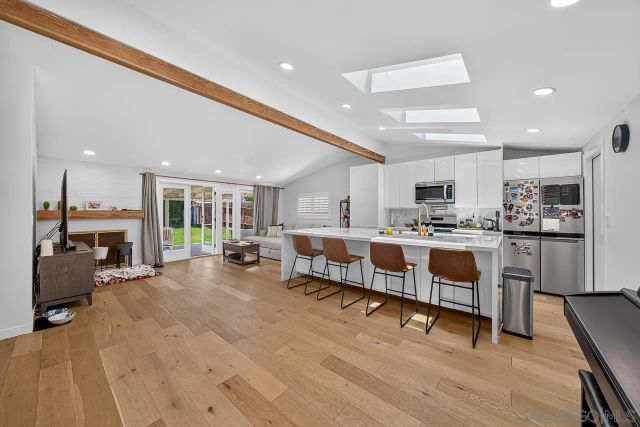 2634 Marathon Dr., San Diego, CA 92123