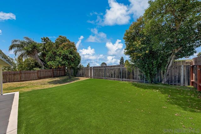 2634 Marathon Dr., San Diego, CA 92123