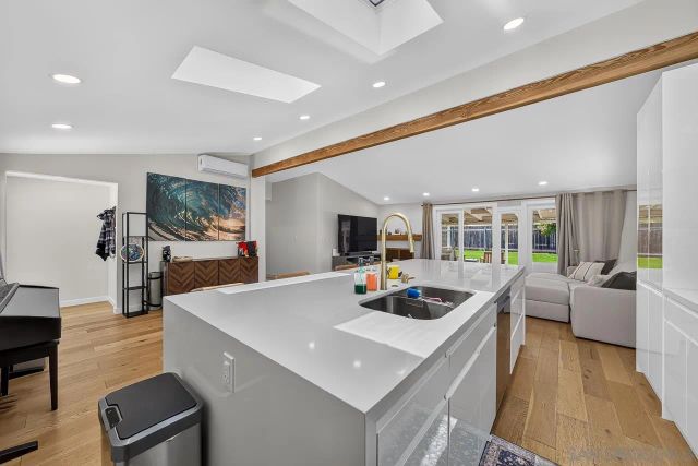 2634 Marathon Dr., San Diego, CA 92123