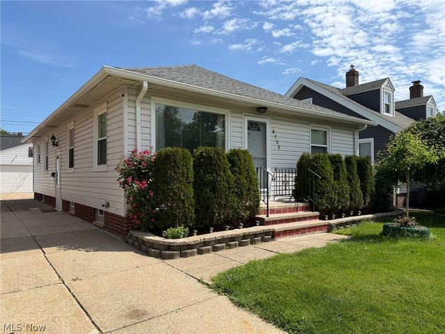 6706 Gilbert Avenue, Parma, OH 44129