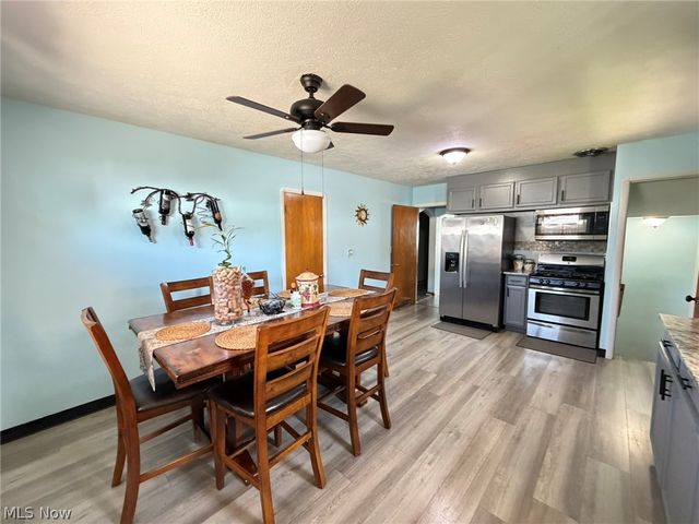 6706 Gilbert Avenue, Parma, OH 44129