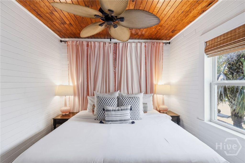 Image 22 of property listing at 1205 Lovell Avenue, Tybee Island, GA 31328