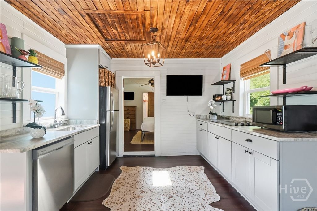 Image 41 of property listing at 1205 Lovell Avenue, Tybee Island, GA 31328