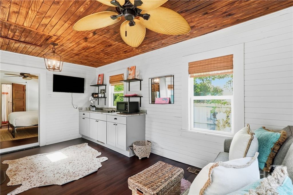 Image 42 of property listing at 1205 Lovell Avenue, Tybee Island, GA 31328