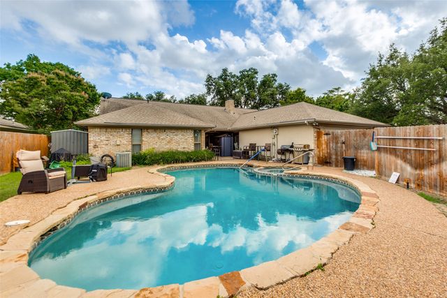 1203 Grinnell Drive, Richardson, TX 75081