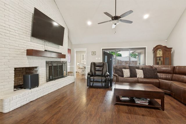 1203 Grinnell Drive, Richardson, TX 75081