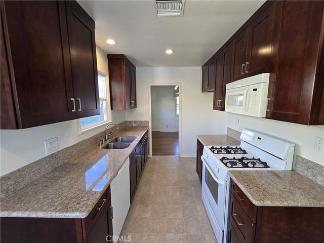 12329 Emelita, Valley Village, CA 91607