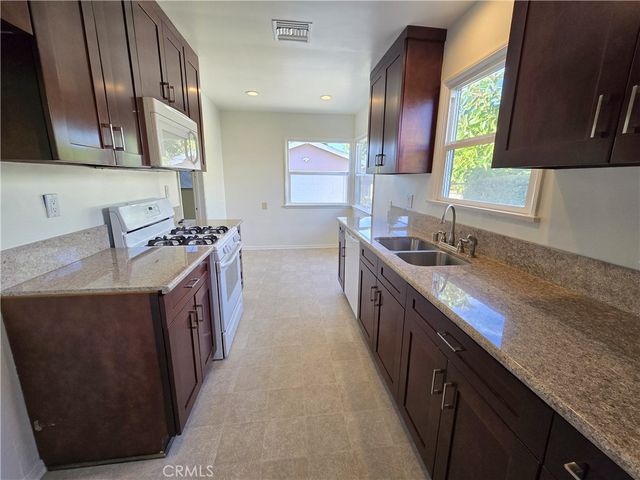 12329 Emelita, Valley Village, CA 91607