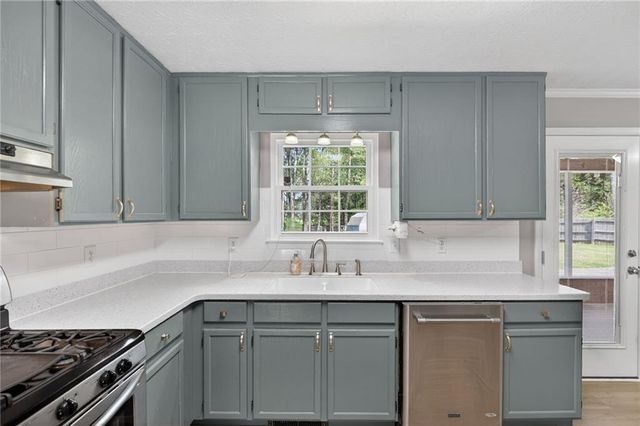 150 Thomas Jefferson Drive, Mcdonough, GA 30253