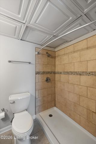 4701 Trowbridge Terrace 104, Louisville, KY 40207