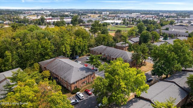 4701 Trowbridge Terrace 104, Louisville, KY 40207
