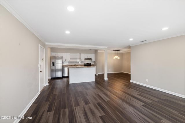4701 Trowbridge Terrace 104, Louisville, KY 40207