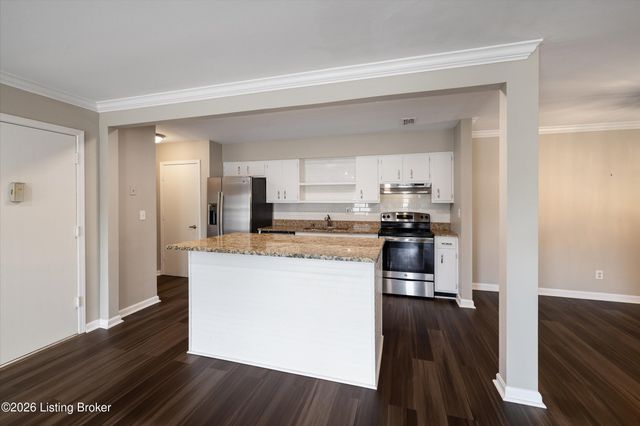 4701 Trowbridge Terrace 104, Louisville, KY 40207
