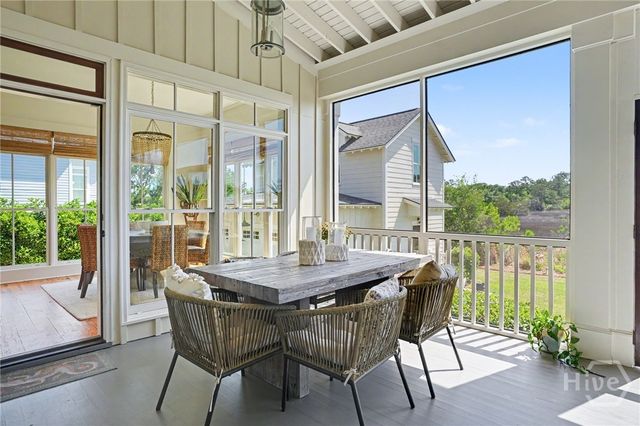 8 Caretakers Lane, Savannah, GA 31404