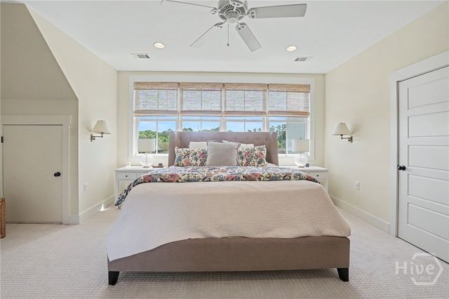 8 Caretakers Lane, Savannah, GA 31404