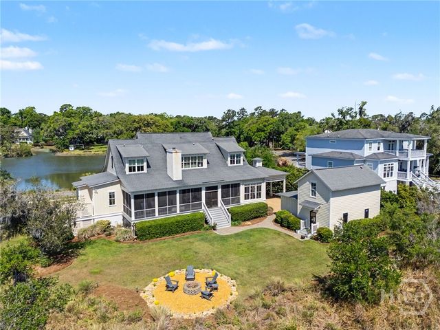 8 Caretakers Lane, Savannah, GA 31404