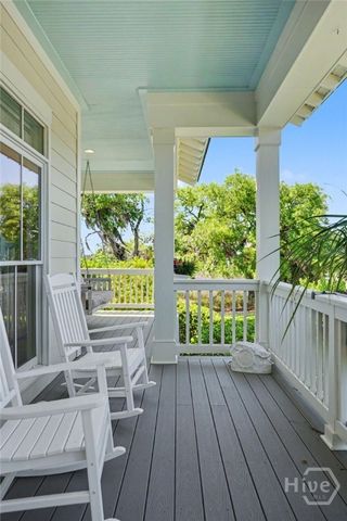 8 Caretakers Lane, Savannah, GA 31404