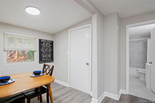 1672 Lafayette Boulevard, Lincoln Park, MI 48146