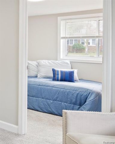 1672 Lafayette Boulevard, Lincoln Park, MI 48146
