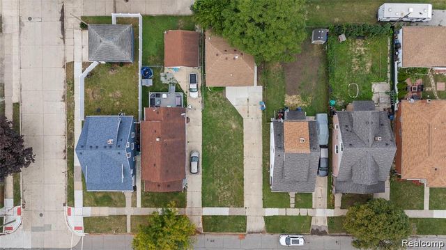 1672 Lafayette Boulevard, Lincoln Park, MI 48146