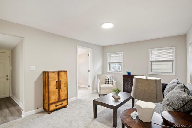 1672 Lafayette Boulevard, Lincoln Park, MI 48146