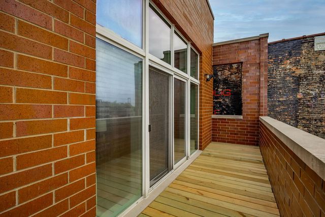 1395 N MILWAUKEE Avenue 3E, Chicago, IL 60622