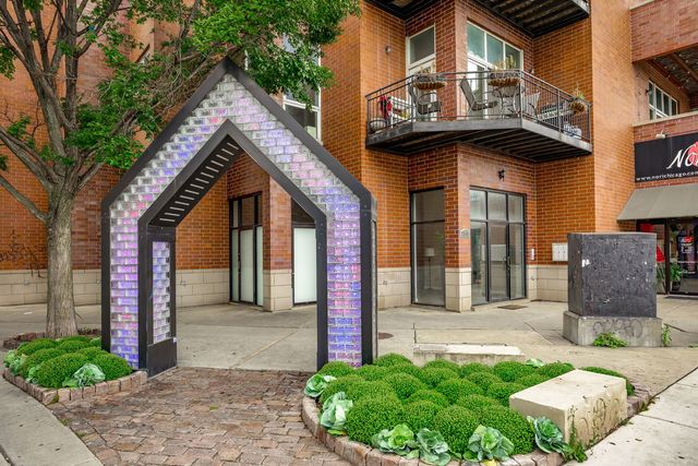 1395 N MILWAUKEE Avenue 3E, Chicago, IL 60622